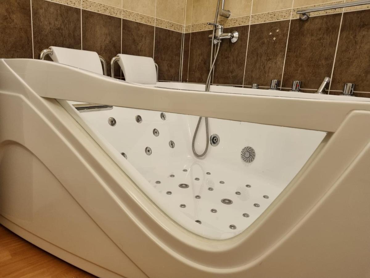Les Orres 1800 Appartement 4 P Jacuzzi Balneo Prive Vue Piste Piscine Residence Экстерьер фото